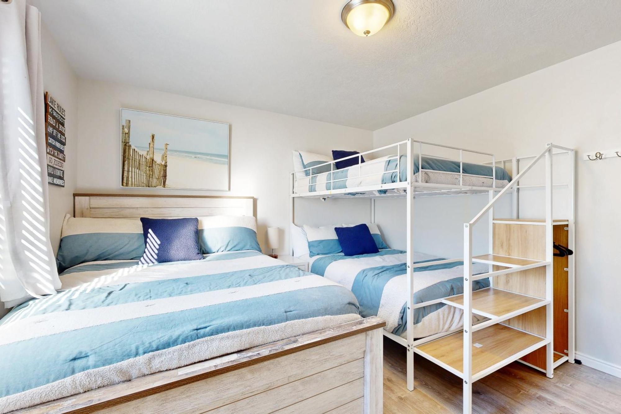 Bear Lake Blue Garden City Bagian luar foto