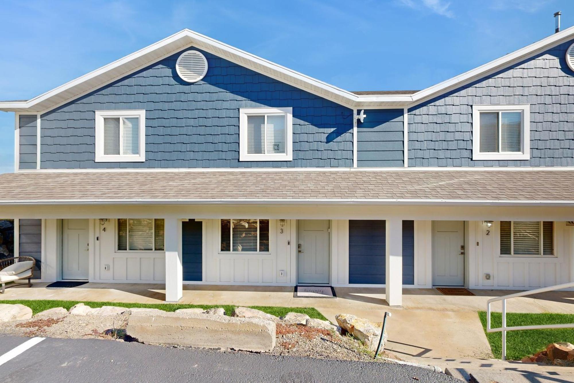 Bear Lake Blue Garden City Bagian luar foto